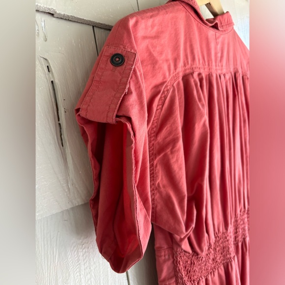 Holding Horses Salmon Zip-up Romper - Picture 3 of 7